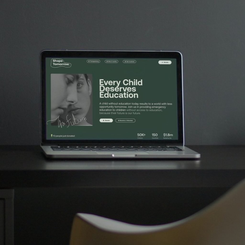 laptop mockup in psd